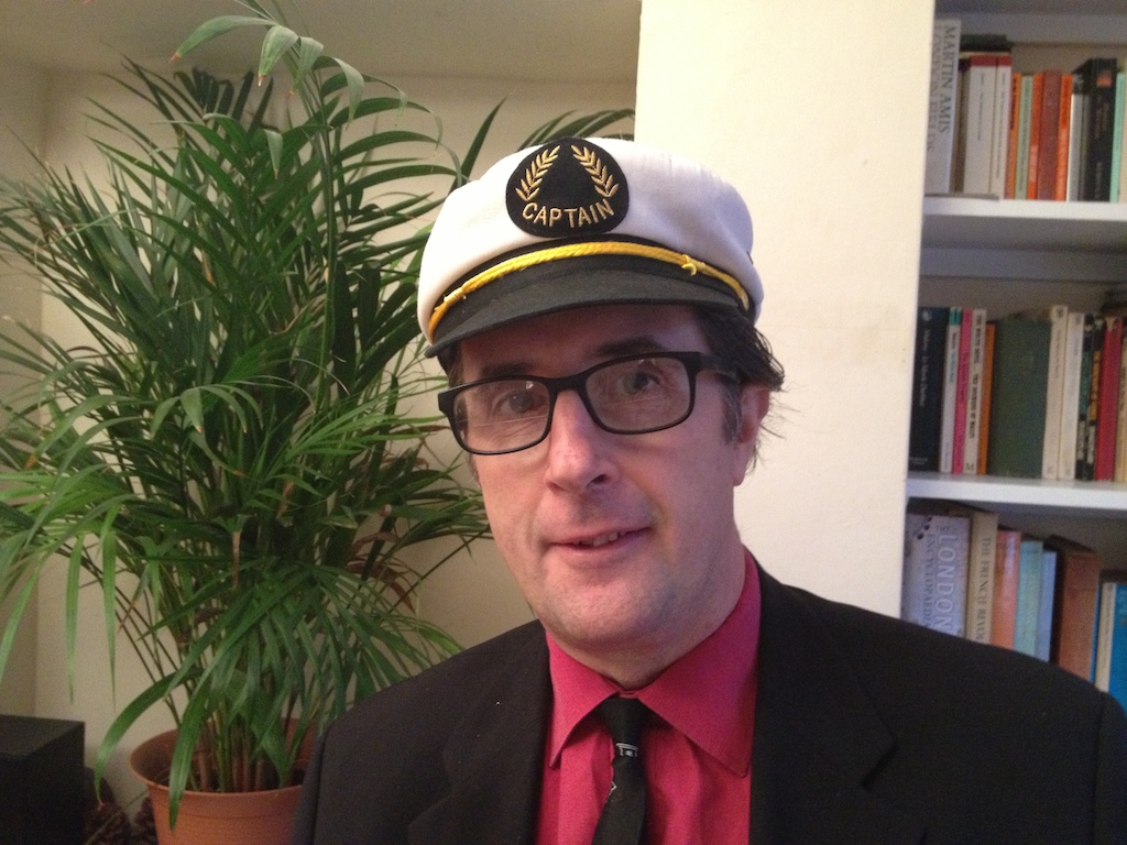 Dr Tim Carter